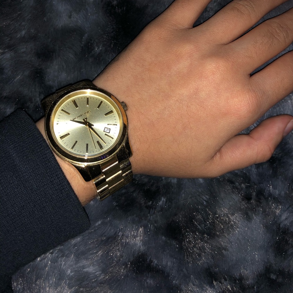 Mk watch